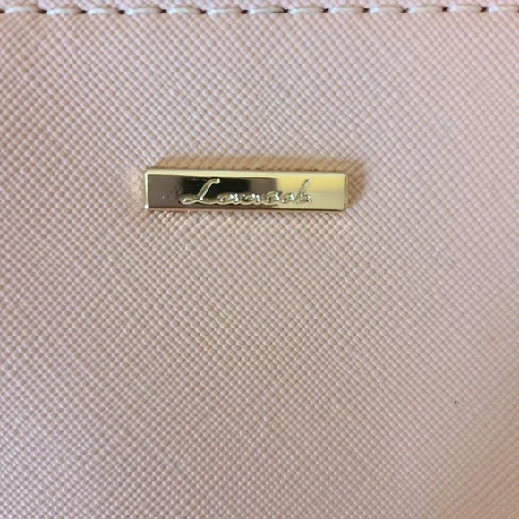 Pink Purse - Picture 6 of 6